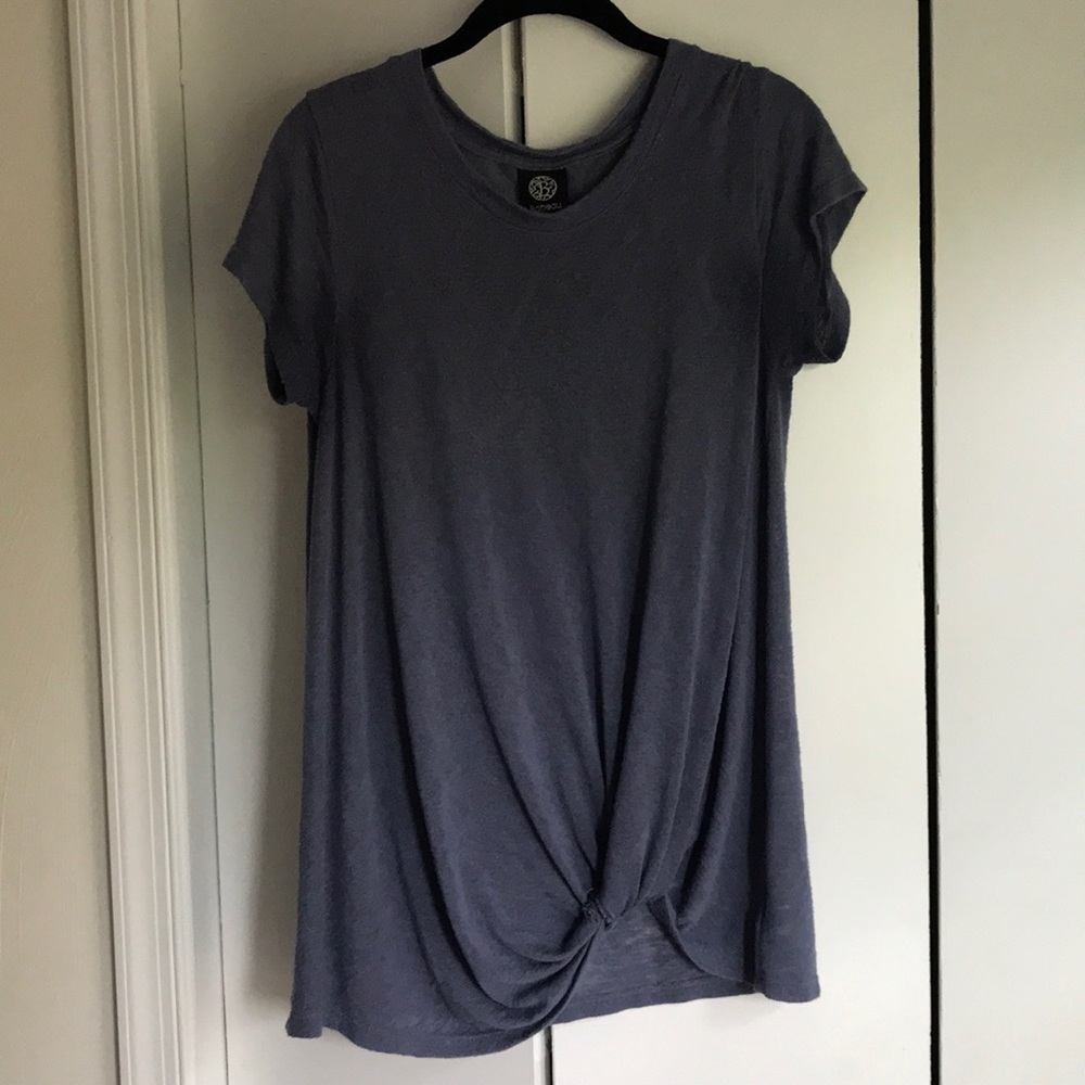 Bobeau Jessica Twist Hem Slub Tee